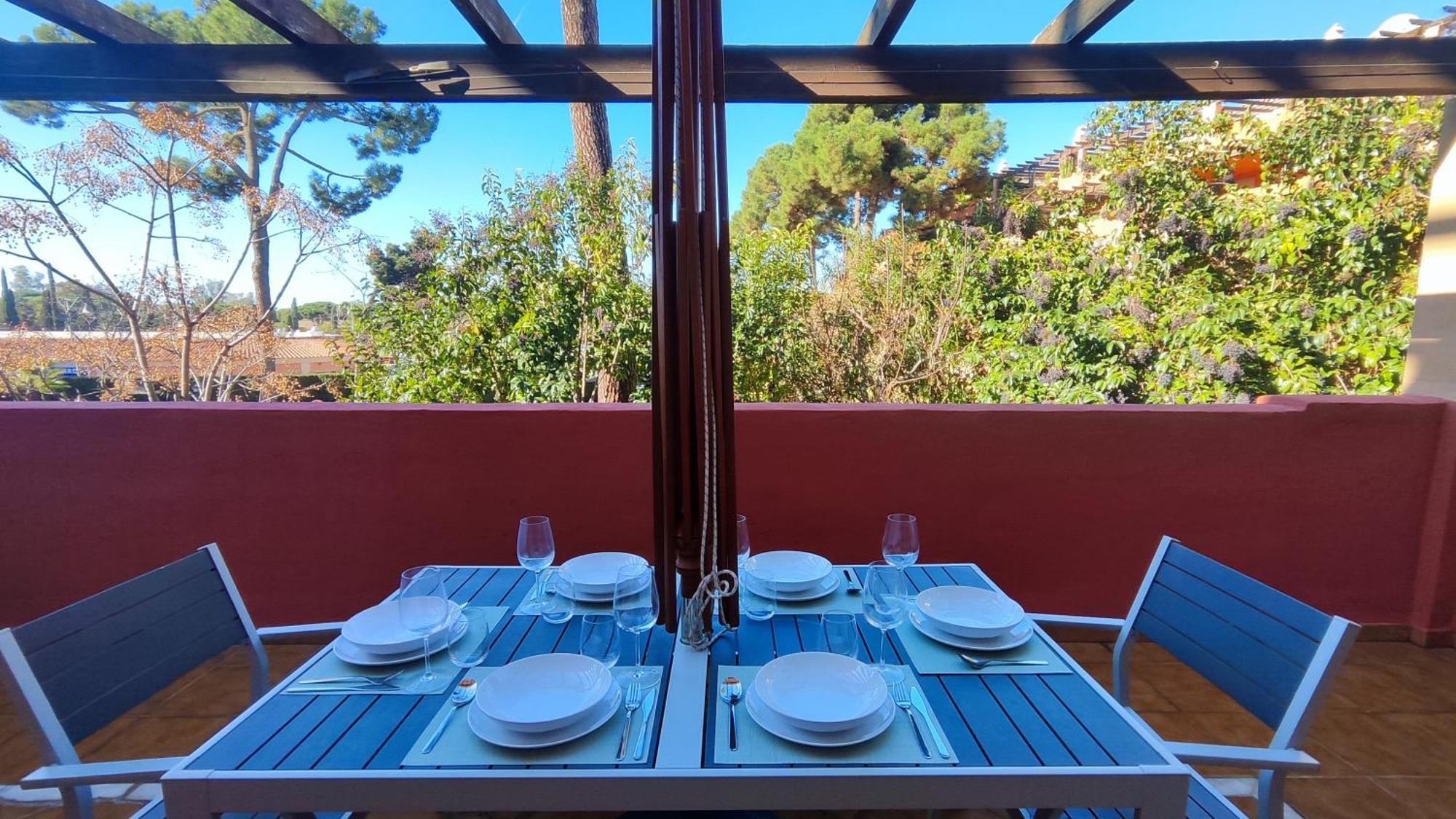 Leilighet Pinogolf Elviria With Free Parking, Wifi, Pool And Large Terrace *